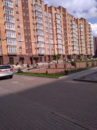 Велика нова квартира - фото 1