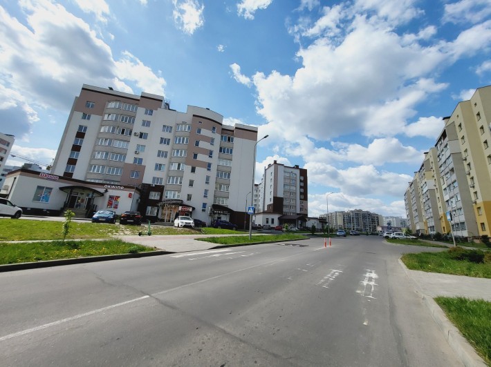 Продам  3х кімнатну квартиру з ремонтом повністю укомплектована, - фото 1