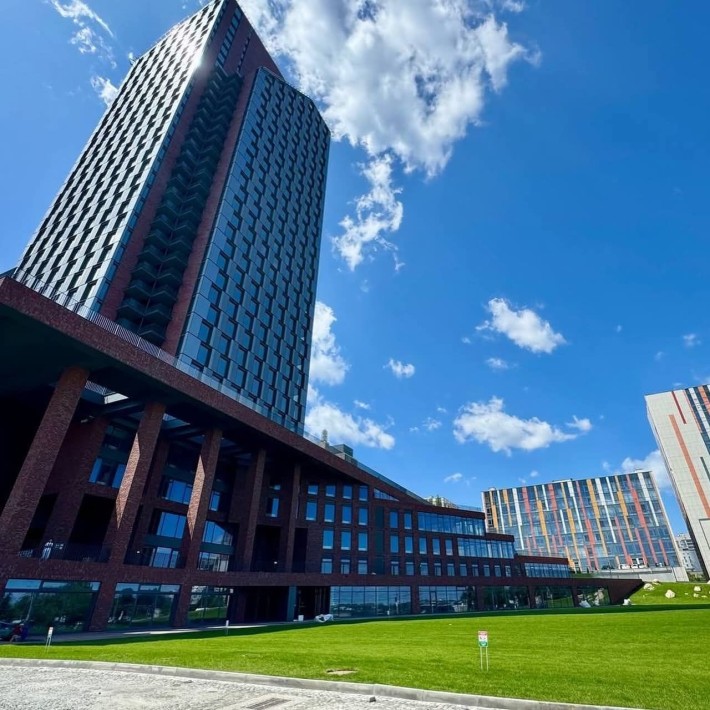 Продам квартиру 46м2 ЖК Маяк ,Центр ,Набережная - фото 1