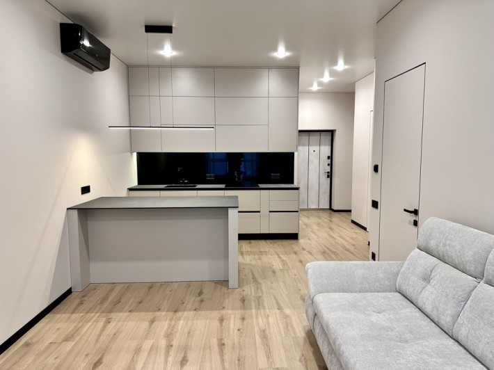 Продажа LUX Квартиры в элитном ЖК Comfort City Lagoon - фото 1