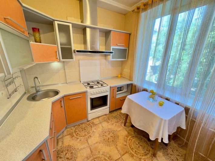 Продаж 2-к квартира, центр, вул. Лермонтова/ Нез.України, 59,4 м.кв. - фото 1