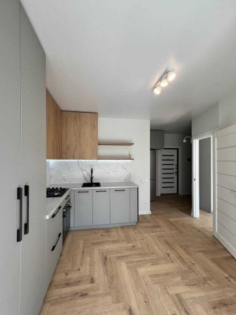 Продам 1 кімнатну квартиру в Новобудові з Сучасним ремонтом ! - фото 1
