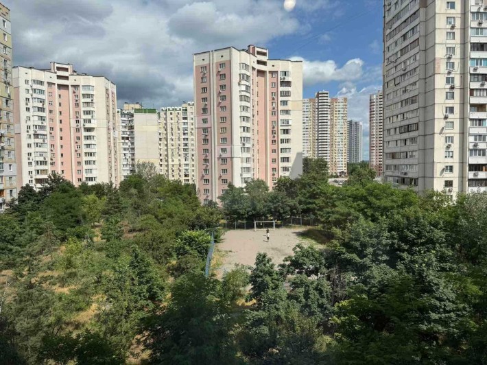 Продаж 1 кімнатної квартири вул. Л.Руденко, 21А , м. Позняки - фото 1