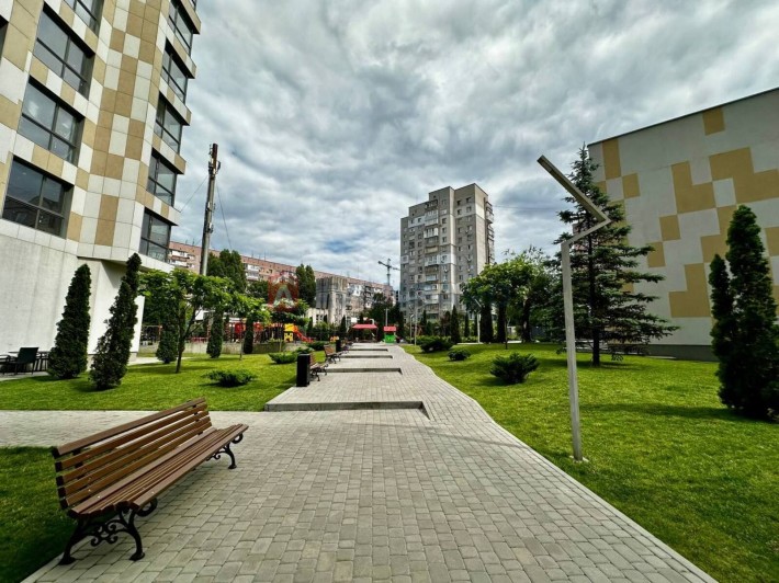 Продаю 60 кв.м. 817$/кв.м. ЖК Рыбинский ТРЦ Дафи - фото 1
