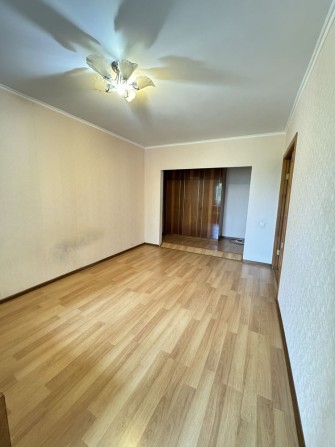 Продажа 2х ком.кв по ул Героев 93 бригади, район Перекрёстка - 21500$ - фото 1