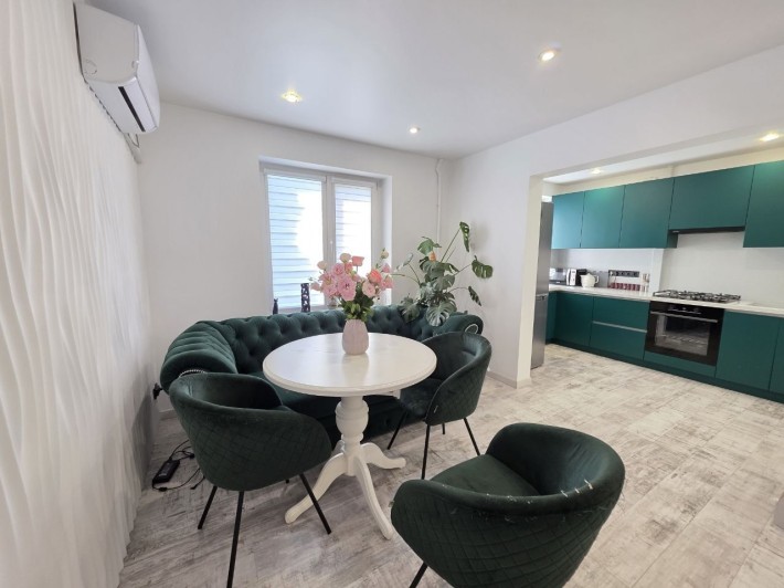 Продажа 3к с капитальным ремонтом,  Покровский - фото 1