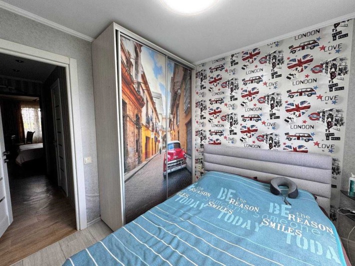 Продам 3 квартиру на 12 квартале - фото 1