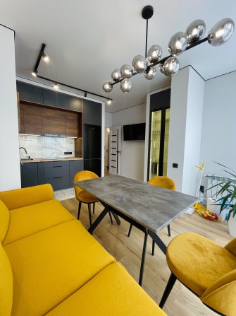 Продаж 2 кімнатної квартири в новобудові, ЖК R2 Residence, Роксоляни - фото 1