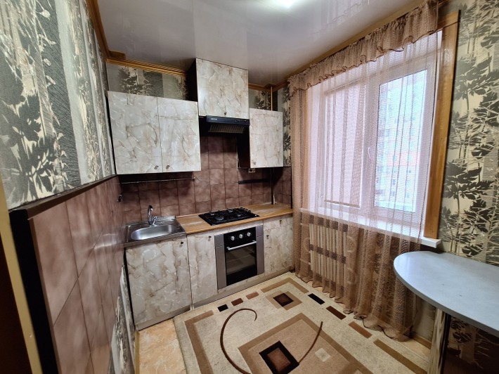 Продам 1 кім квартиру в хорошому стані на Жадова - фото 1