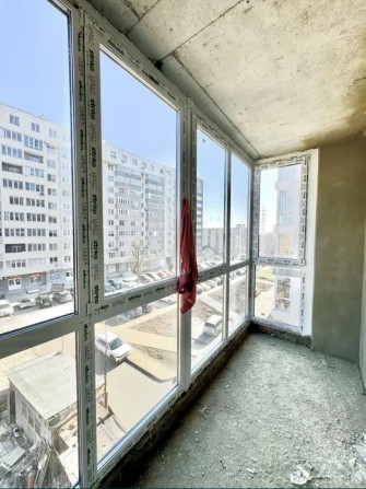 Продається квартира. Дешевше ніж у забудовника. Трускавецька, 42 - фото 1