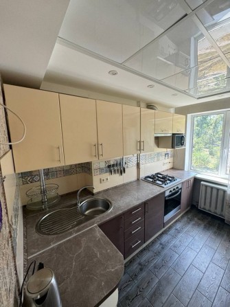Продам 2 комн. квартиру на Калиновой / Галины Мазепы. - фото 1