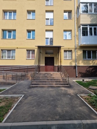 Продажа 2ой квартиры в Днепровском р-не - фото 1