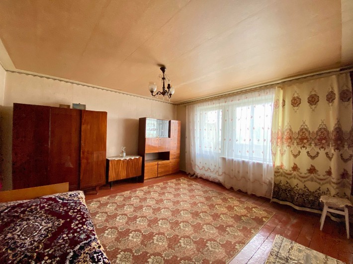 Продаж однокімнатної квартири в Лісках - фото 1