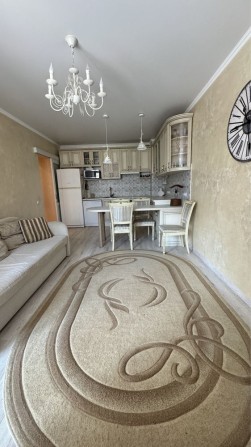 Продаж ширної 2к.кв. ЖК «Рівʼєра» 78 кв.м - фото 1