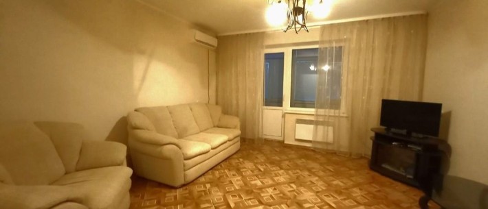 Продам 3 кімн. квартиру - фото 1