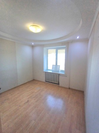 Продам 3-х комнатную квартиру в ЦЕНТРЕ / Ц.рынок - фото 1