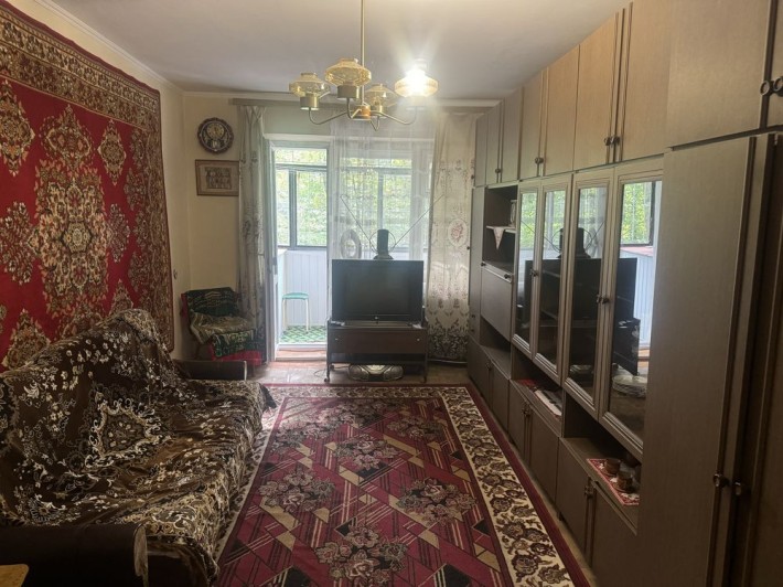 Продаж трьохкімнатноі квартири - фото 1