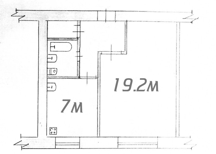 Продам  1 кімнатну квартиру Центр з автономним опаленням - фото 1