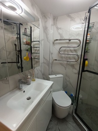 Продаю 3 ком кв Молодогвардейская евроремонт, мебель, техника - фото 1