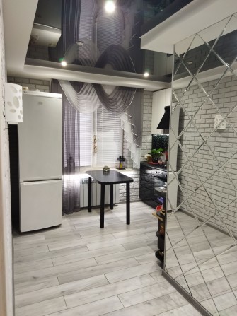 Продам 3х комнатную квартиру р-н Амстора - фото 1