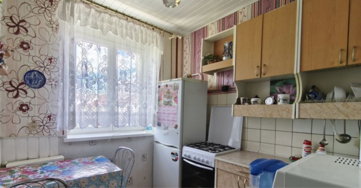 Продаж 2к квартири по вул. Пасічна - фото 1
