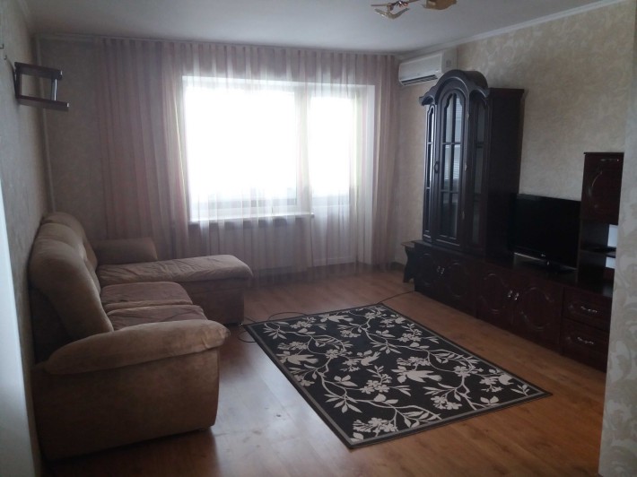 Продам 1 кімн. квартиру вул. Незалежності - фото 1