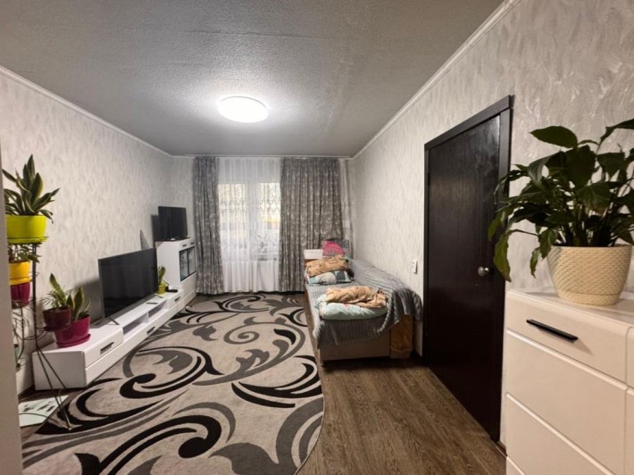 Продам 3-ох ком квартиру Янтарная - фото 1