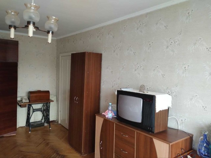 Продам однокімнатну квартиру на Науковій - фото 1