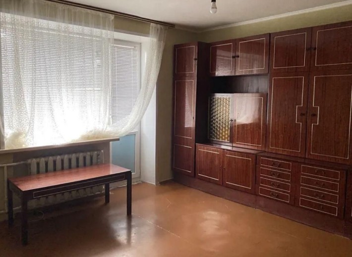 Продам 3-комн квартиру в районе 20-Летия Победы ул. - фото 1