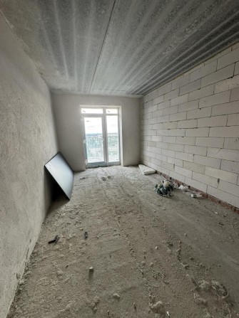 Продам видову 2 кімнатну квартиру в новобудові - фото 1