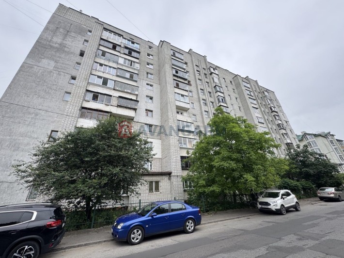 Продаж 2 кімнатної квартири на Скорини - фото 1