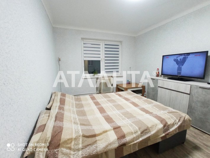 Продається 5-кім. кв. з терасою у цегляному будинку по вул. Алмазній - фото 1