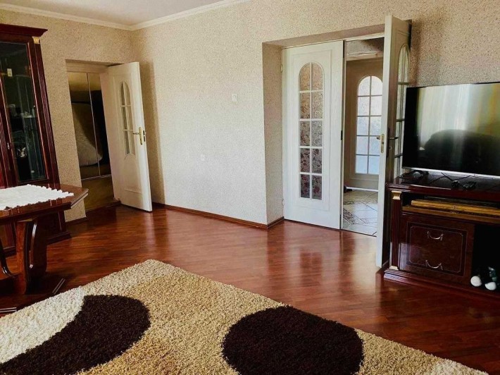 Продаж 3 кімнатна квартира по вул. Личаківська - фото 1