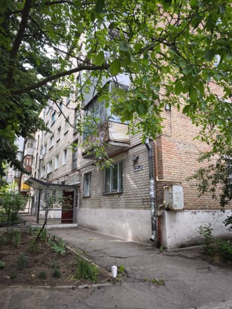 Продаж 2-кімнатна квартира на вул.Героїв полку Азов - фото 1