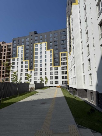 Продаж 1-но кімнатної квартири студії в зданому будинку в ЖК Шенген - фото 1