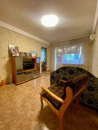 Продаж 3 кмн квартири, площа Фестивальна ( 213-144-161) - фото 1