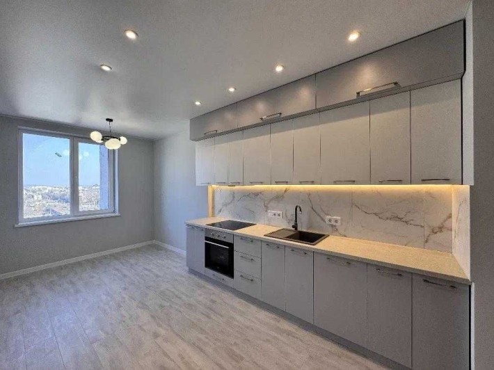 ЖК Resident Hall  три спальні - фото 1