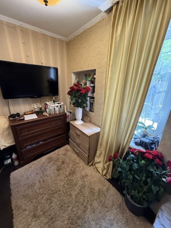 Продам 2 комнатная Молдованка с ремонтом - фото 1