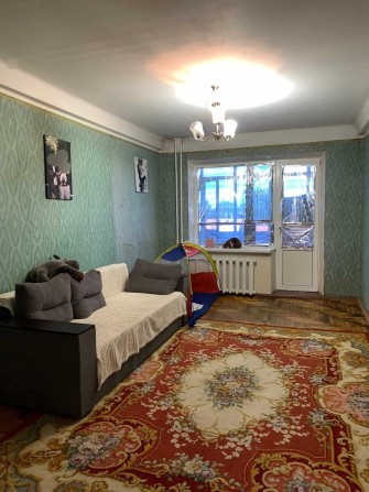 Простора 3-кмн квартира, р-н Б-р Шевченко (213-149-376) - фото 1
