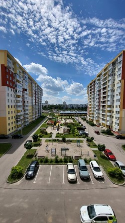 Срочно продам 2 комнатную квартиру ЖК Меридиан  Дом заселен - фото 1