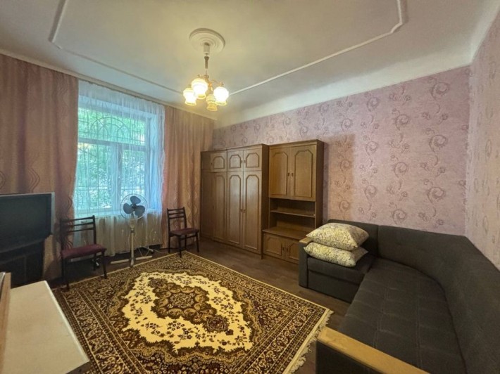 Продам двухкомнатную квартиру в центре Одессы - фото 1