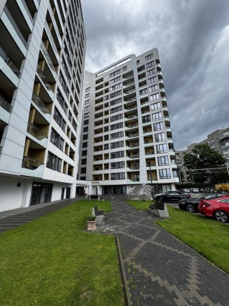 Продаж квартири у ЖК Park Tower - фото 1