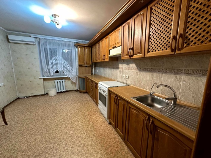 Продаж 4-х кімнатної квартири, центр - фото 1