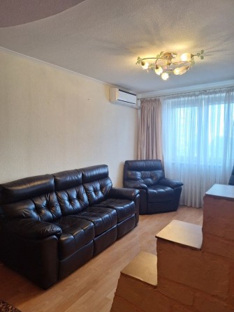 Новый Эксклюзив! 3 кв с капремонтом  м.Студенческая 5 мин. в 522 м/р. - фото 1