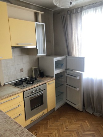 Продам 2х комн кВ на м Киевская! - фото 1