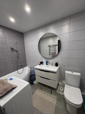 Продаж 3-кімнатної квартири біля Велмарт (Юрія Коваленка) - фото 1