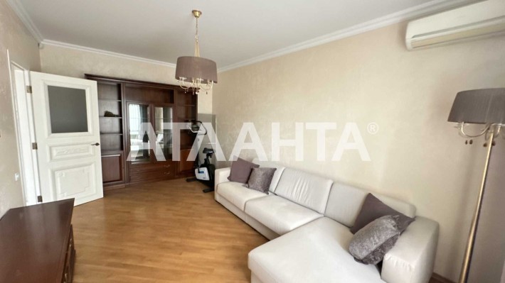 ПАРК ПОБЕДЫ Продам 3 ком квартира Кирпичный дом Евроремонт - фото 1