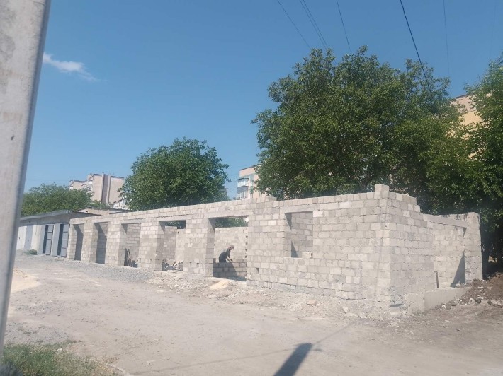 Гараж по вул. Патріарха Мстислава - фото 1