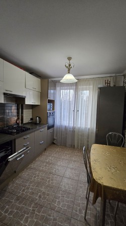 Продаж 3 кімнатна квартира з ремонтом - фото 1