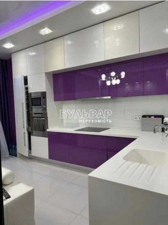 ЖК МОНТЕ ПЛАЗА. Продам 3 к.кв. - 117 м2. м. 23 АВГУСТА, Павлово Поле - фото 1